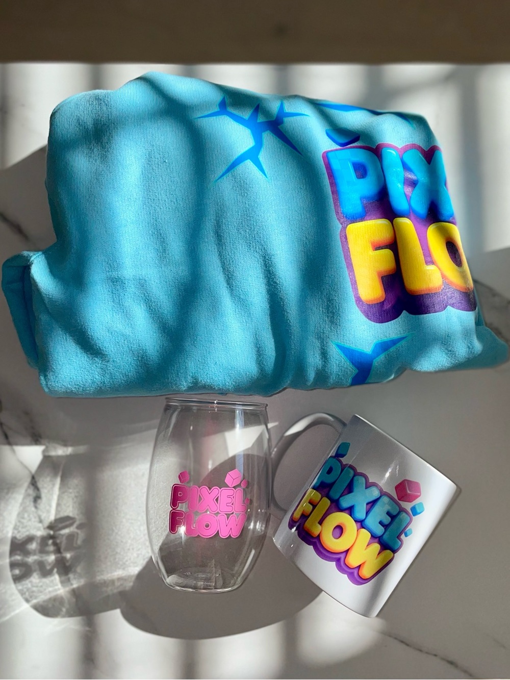 Pixel Flow Blue Cotton Logo Hoodie Size L & Logo Mug + Plastic Cup Collectibles